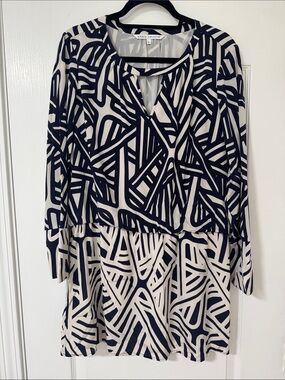 Annie Griffin Arin Dress ~ Navigation